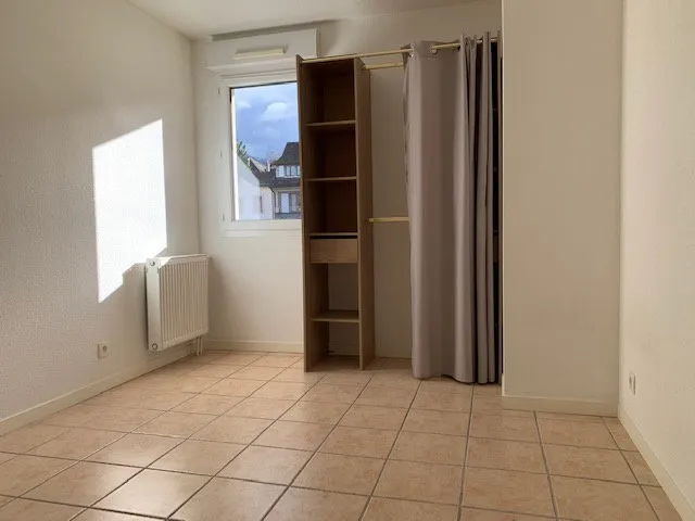 Toad - Charming Flat near Centre, Thonon