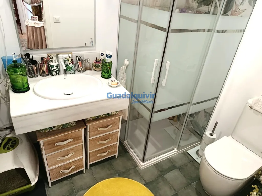 Bagni - Modern Apartment with Terrace in City Centre