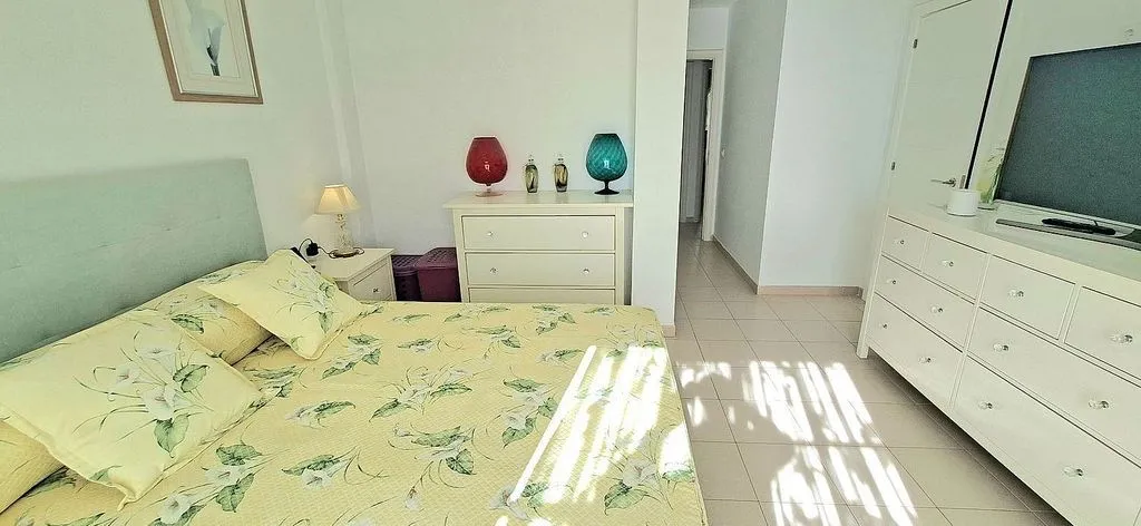 Magamistoad - Semi-Detached Villa with Pool in Chayofa