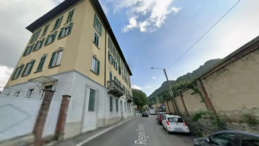 Välivaade - Rented Trilocale with Balcony in Como