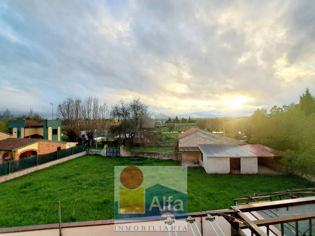 Aed - Apartment with Garage in Rural Area, Madrona