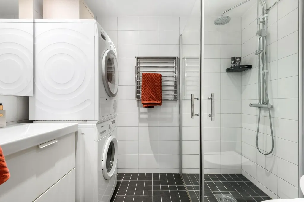 Salles de bain - Apartment with Sunny Balcony in Ursvik