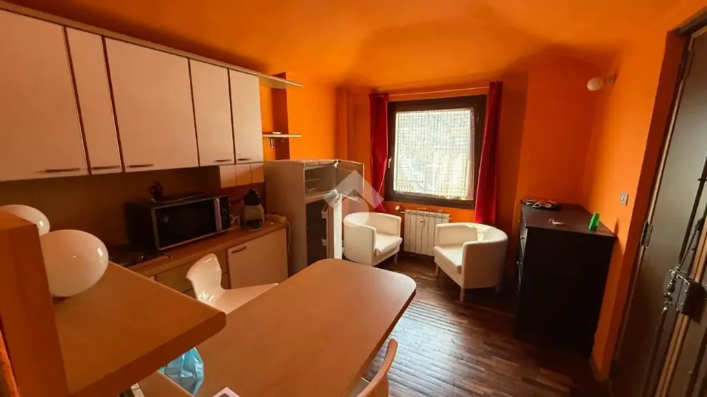 Cuisine - Liberty Style Flat with Ascender in Turin