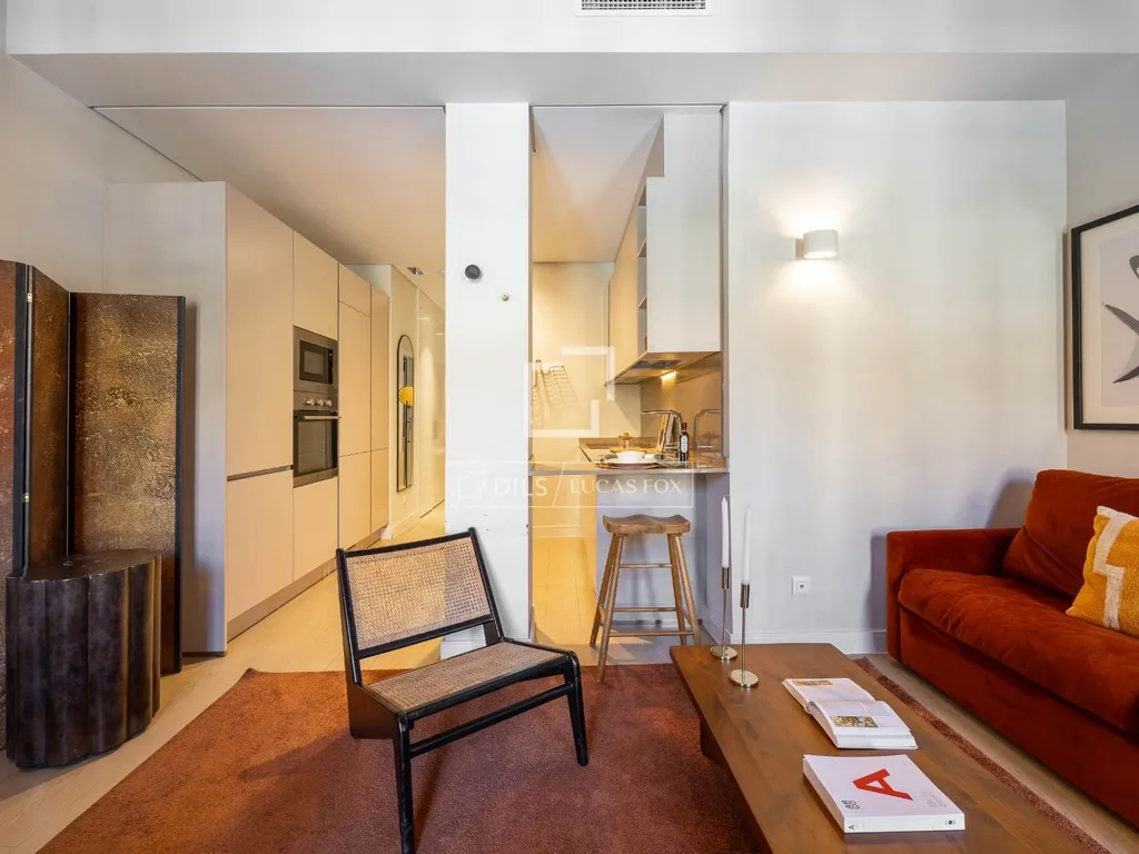 Soggiorno - Modern Flat with Two Suites in Malasaña