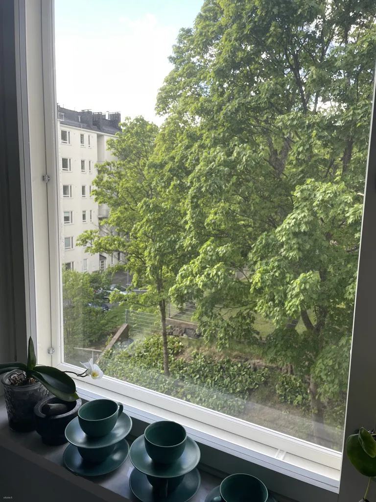 Balcony - Bright Apartment with Balcony in Hakaniemi, Helsinki