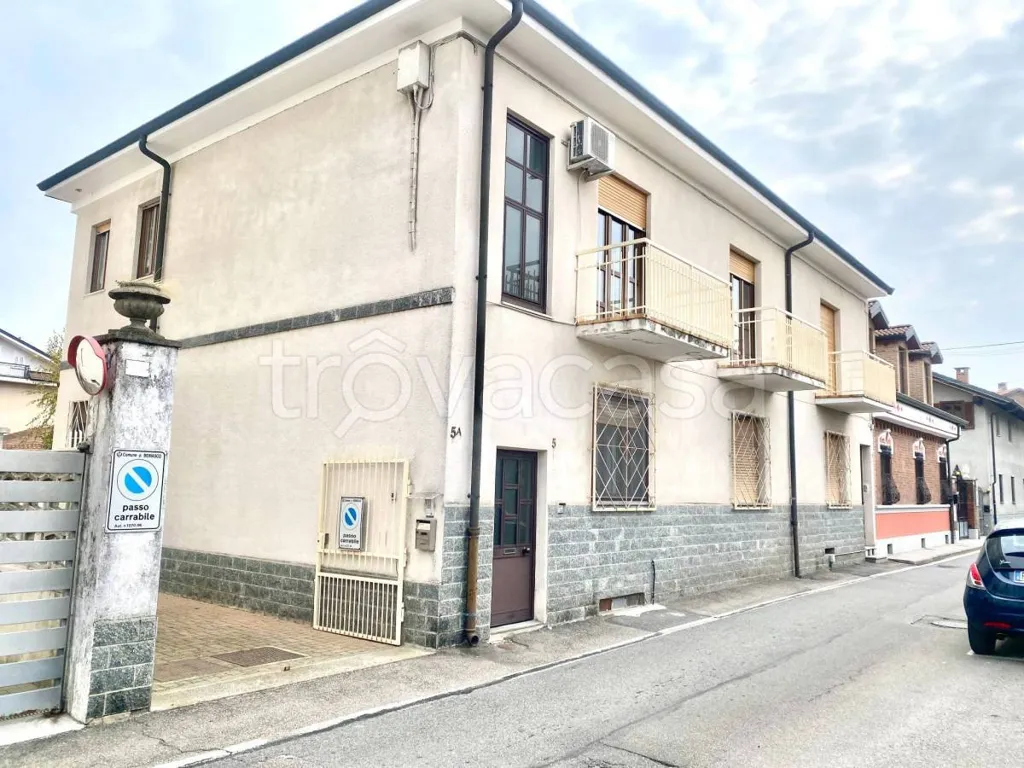 Exterior - Apartment with Balcony in Beinasco