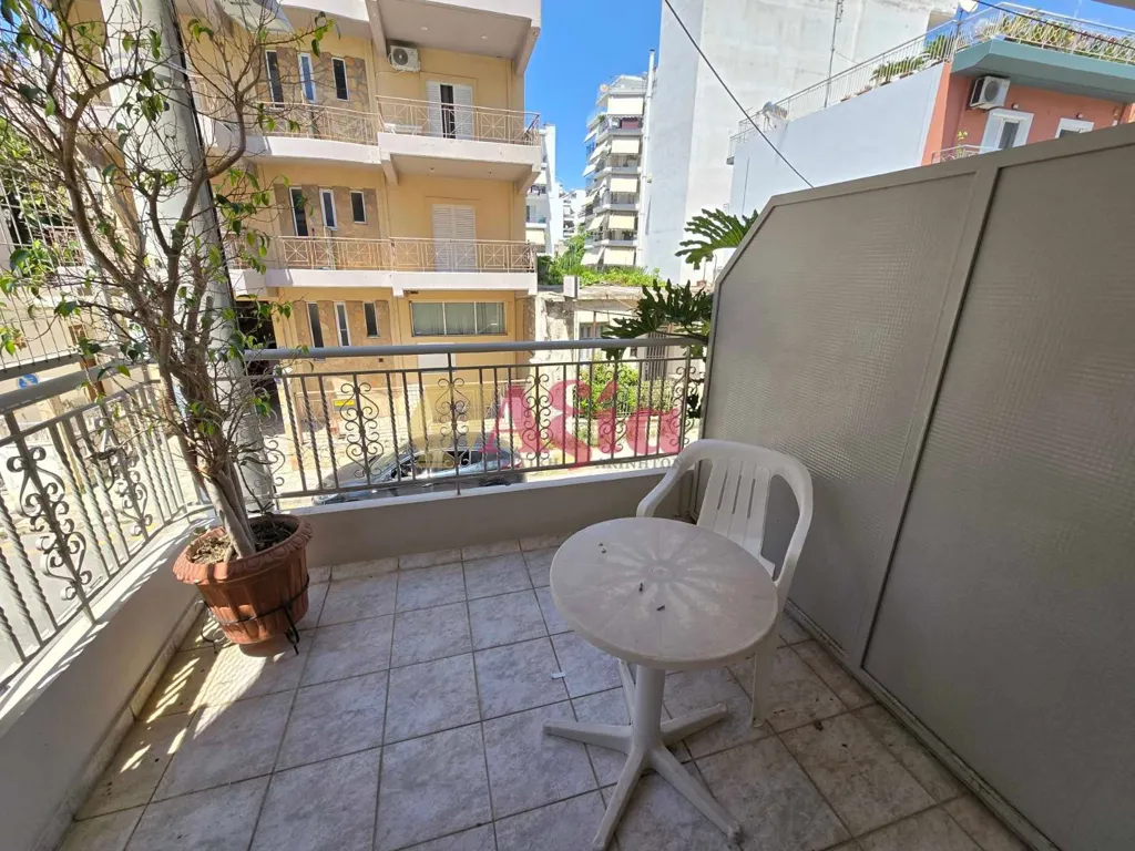 Balcon - Studio with Balcony in Agia Sophia, Patras
