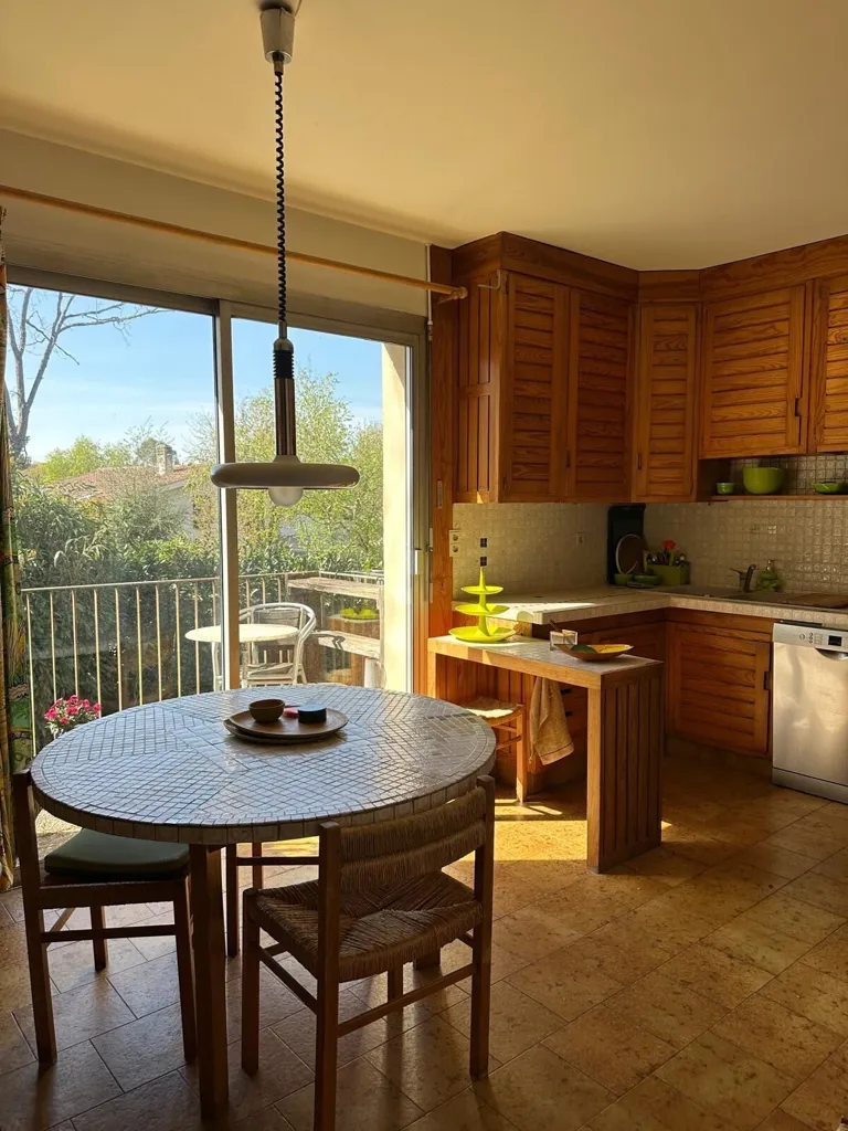 Cuisine - Maison d'Architecte avec Jardin à l'Abri des Regards