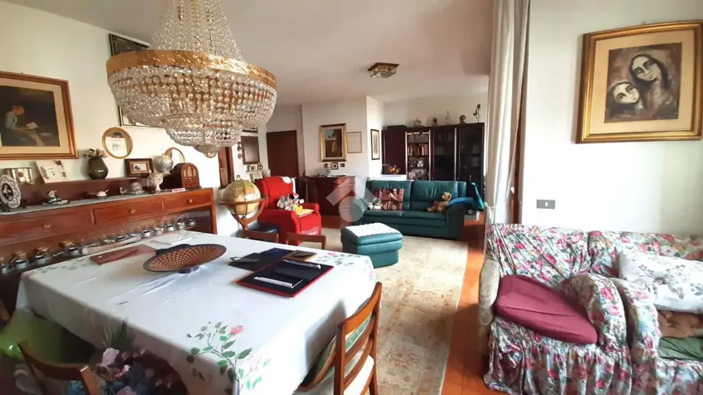 dining_room
