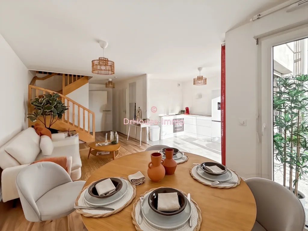 Salle à manger - Appartement Duplex Lumineux à Mérignac