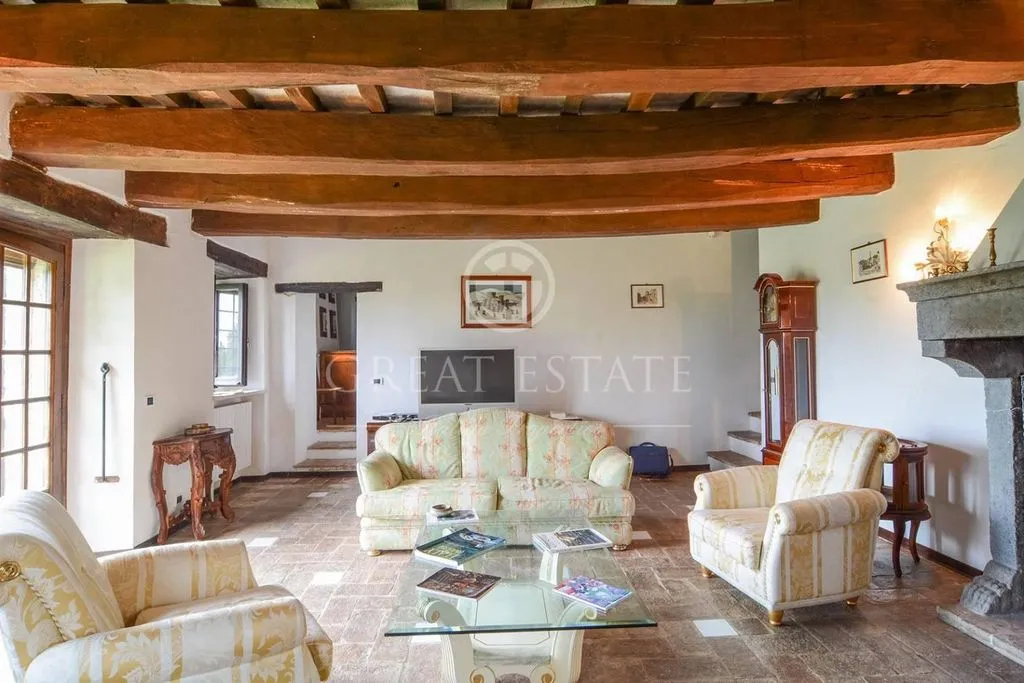 Living Room - Ancient Castle with Pool in Umbria