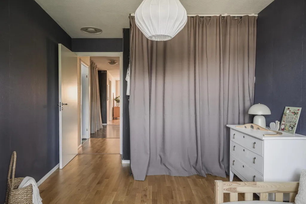 Bedrooms - Apartment with Balcony in Stampen, Gothenburg