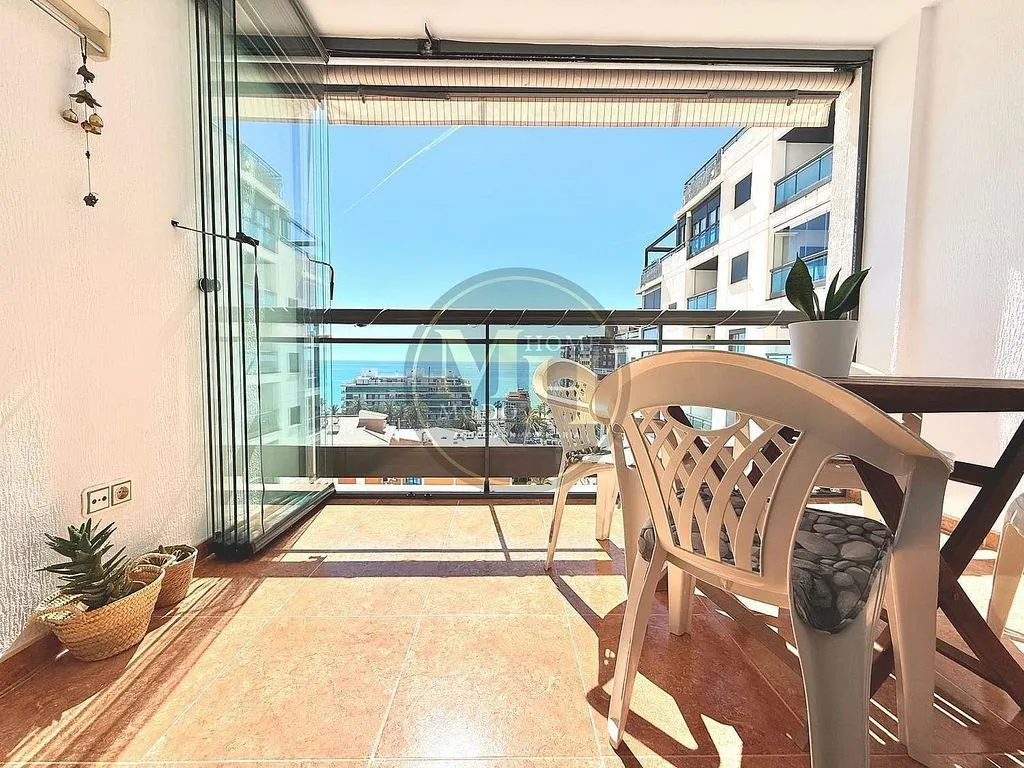 Balcon - 1-Bedroom Apartment with Pool in Campello Beach