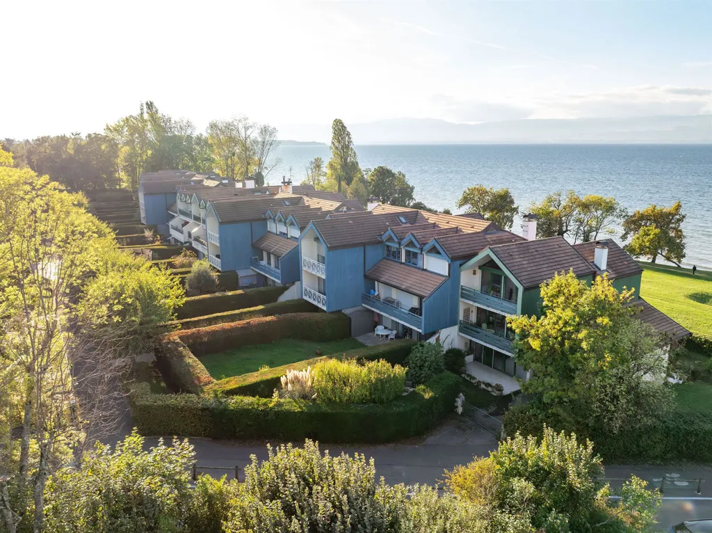 Õhuvaade - Lakeside Villa with Veranda in Anthy-sur-Léman