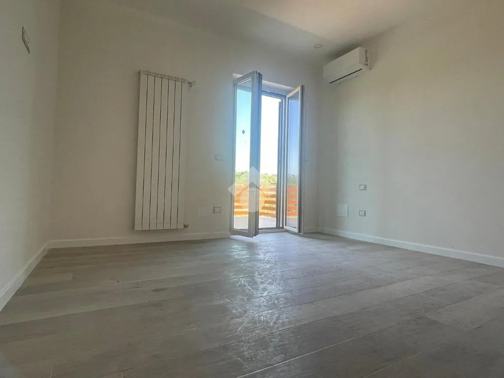 Stanze - Casa indipendente con terrazzo panoramico a San Nicola Manfredi