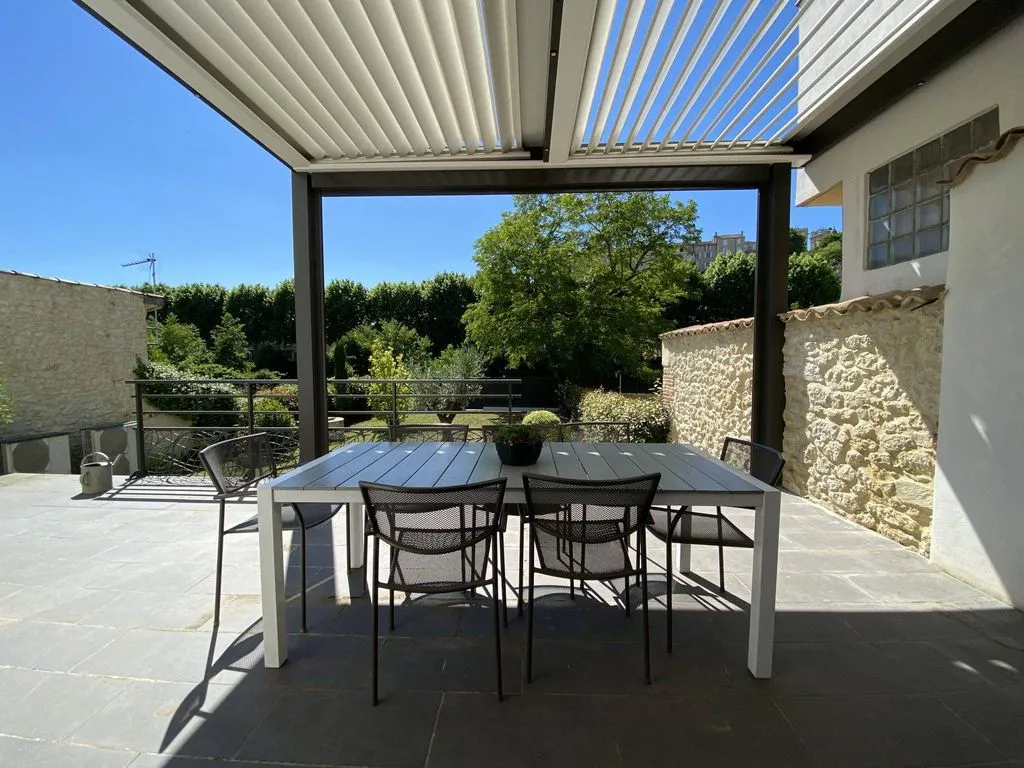 Terrass - Luxury House with River View in Auch