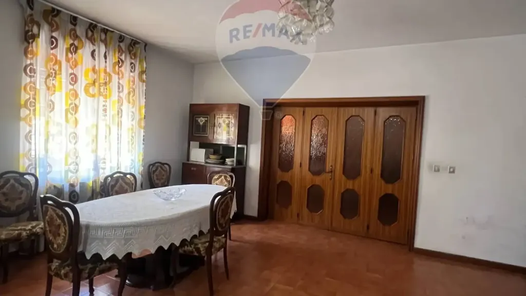 7-room house in IT