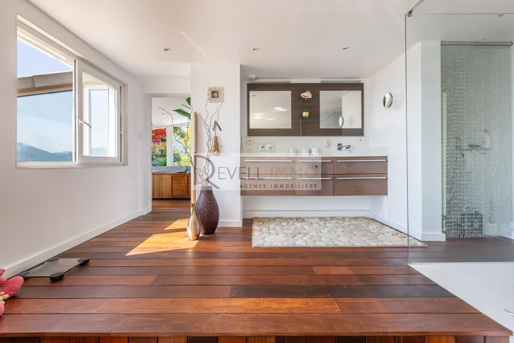 Vannitoad - Master House with Piscine in Exclusive Location
