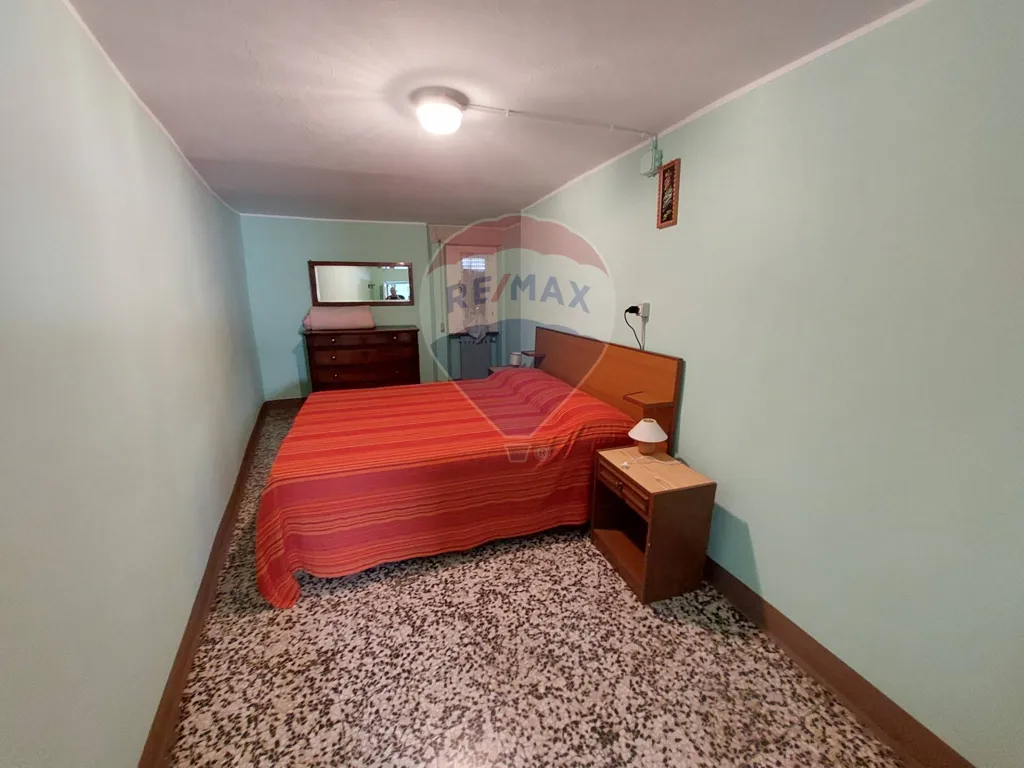 Chambres - Casa Indipendente with Terrace in Monasterolo del Castello