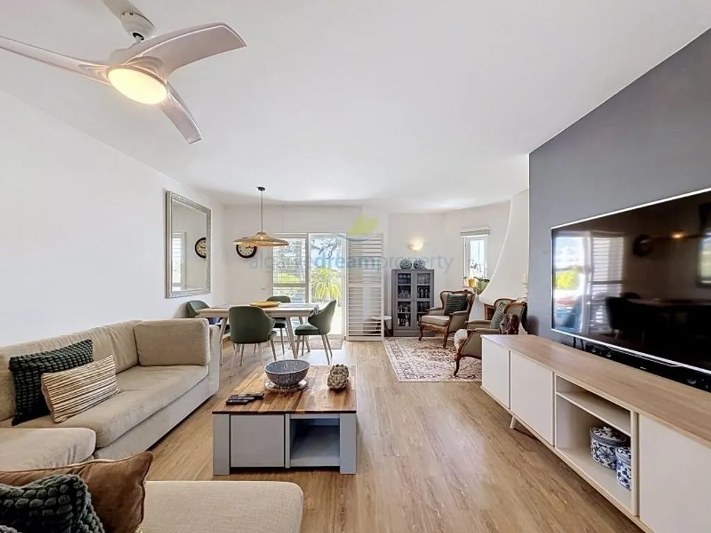 Séjour - Luxury Apartment with Large Balconies in Albufeira