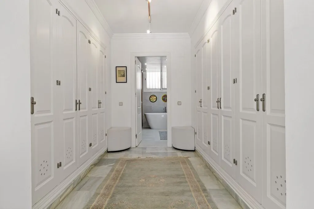 Rooms - Luxury Townhouse with Pool in Marbella