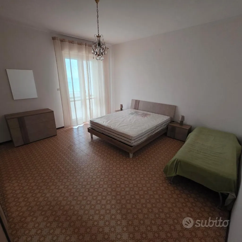 Chambres - Seafront Apartment with Parking in Campomarino Lido