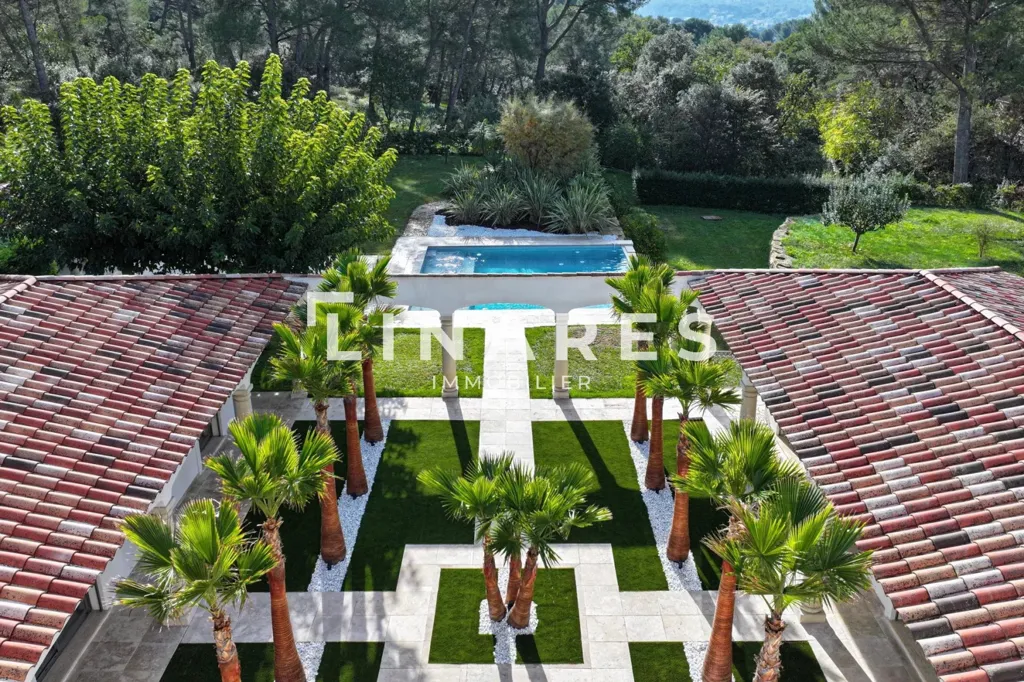 Õhuvaade - Villa with Pool and 28,000 m² Park in Llinares