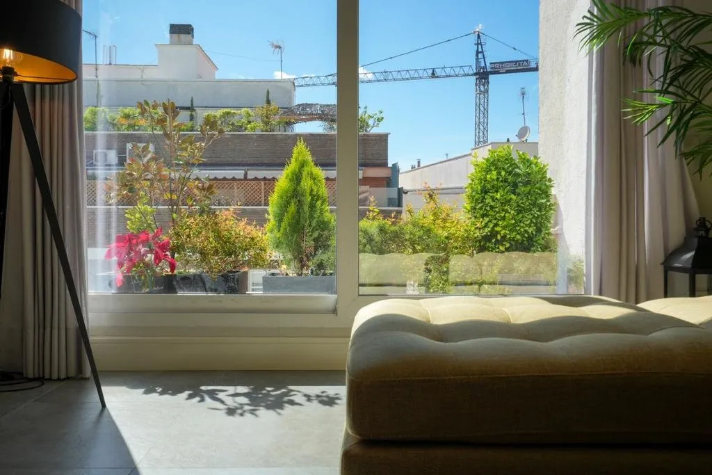 Séjour - Luxury Apartment with High Ceilings in Madrid