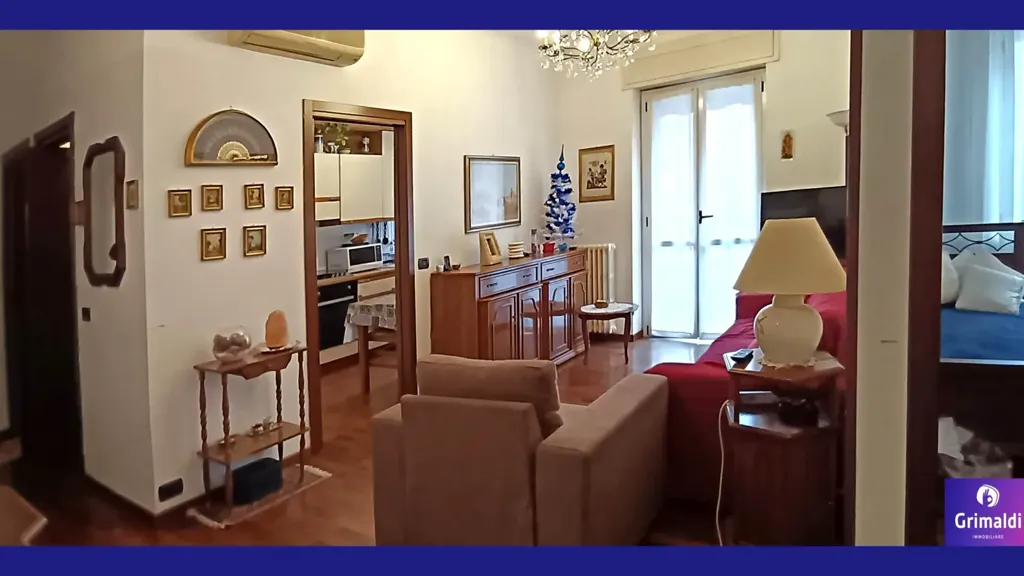 Elutuba - Modernised Apartment with Balcony in Milan