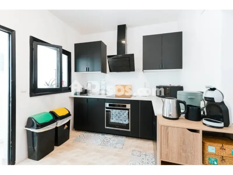Cuisine - Spacious Apartment with Exterior Views in Portmany