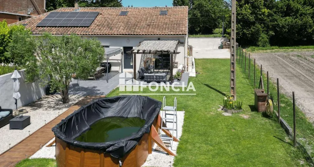 Vista aerea - Mas with Lavender View in Village Centre