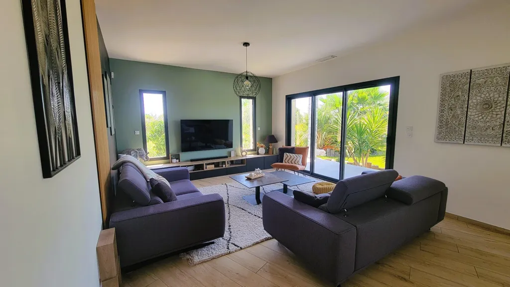 Séjour - Villa d'Architecte avec Piscine à Tourbes
