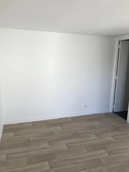 Toad - Studio with Kitchen in Châtillon Centre