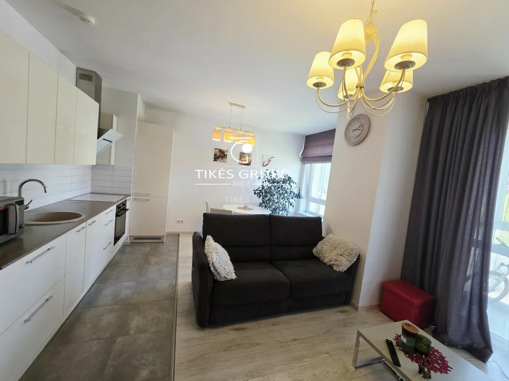 Elutuba - 3-Bedroom Apartment with Balcony in Klaipėda