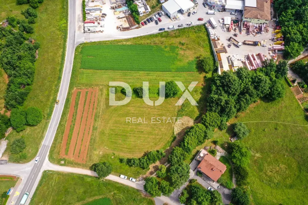 Vista aerea - Industrial Plot with Access in Pazin, Istra