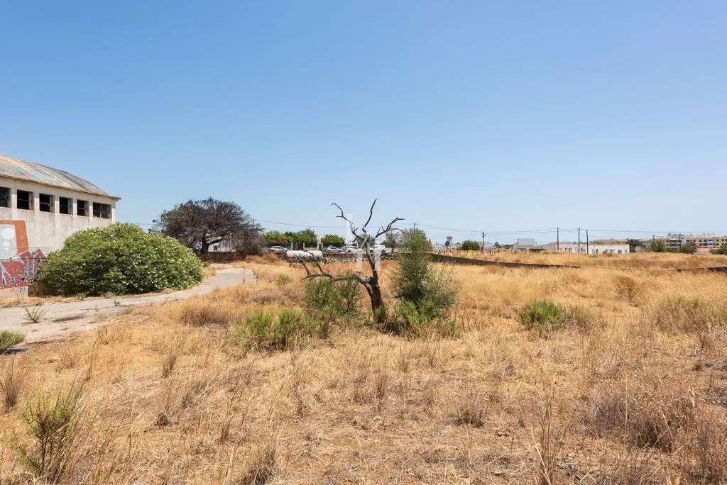 Aed - Urban Plot for Development in Olhão