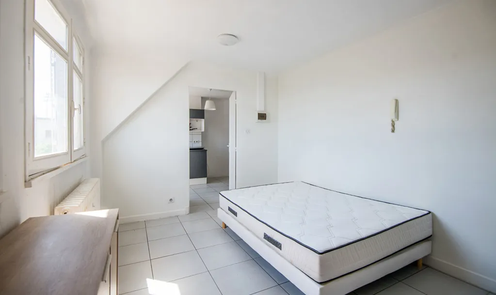 Chambres - Appartement T1 Bis en Copropriété à Rodez