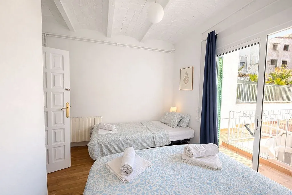 Chambres - Terraced House with South Terrace in Sitges Centre