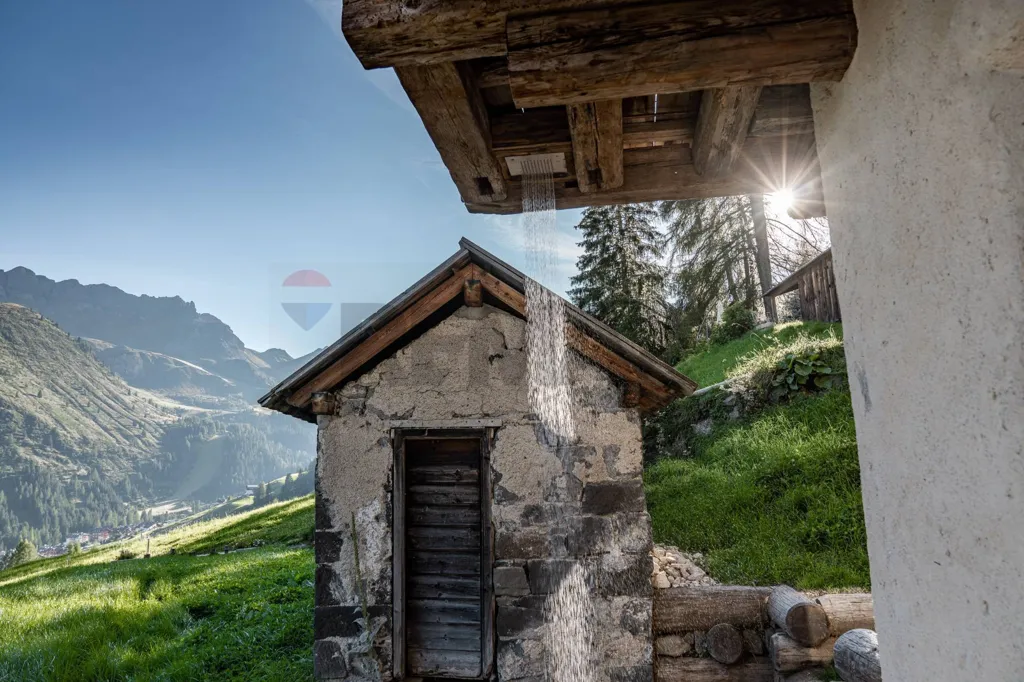 Terrass - Luxury Chalet with Private Helipad in Arabba
