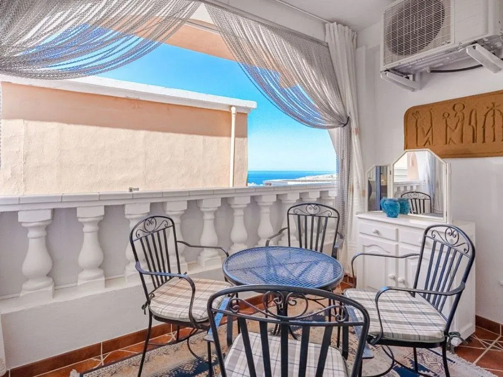 Balcon - Luxury Villa with Ocean Views in Adeje