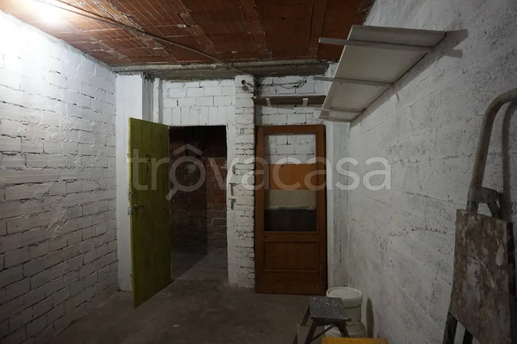 Garaaž - Bright Apartment with Balcony in Turin