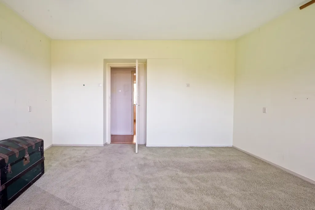 Pièces - Corner Apartment with Green Views in Haarlem