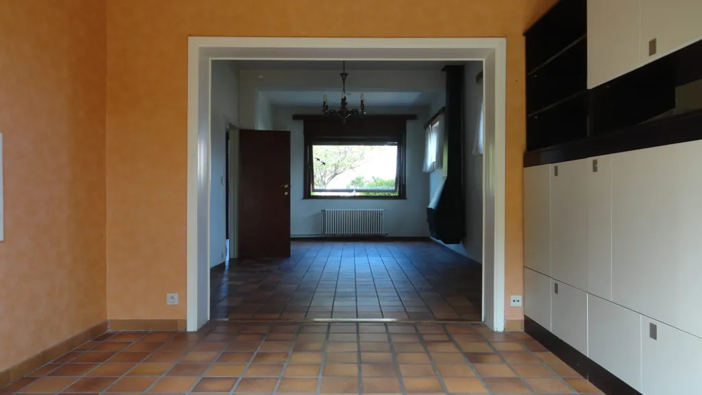 hallway_entrance