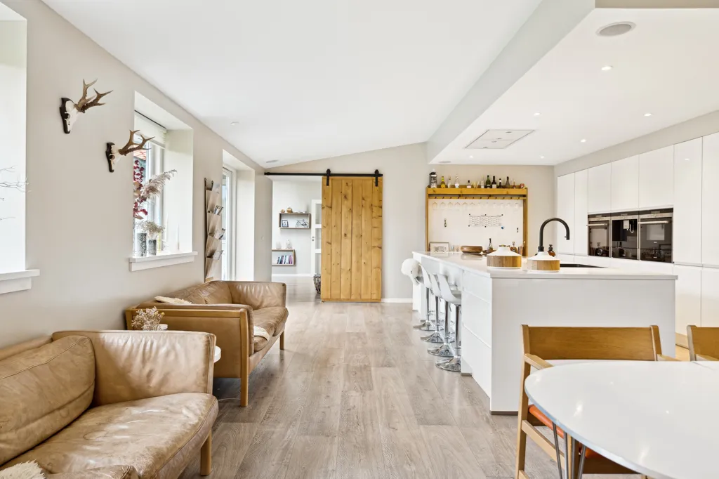Cuisine - Renovated Villa with Garden in Odense S