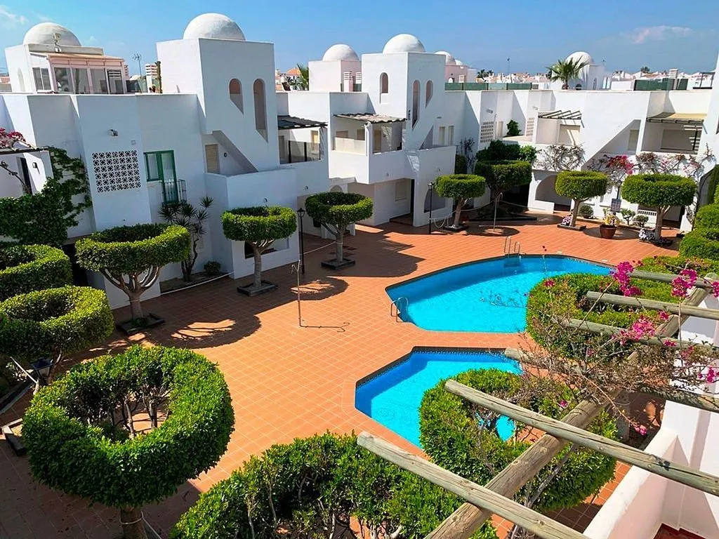 Bassein - Ground Floor Apartment with Pool View in Vera