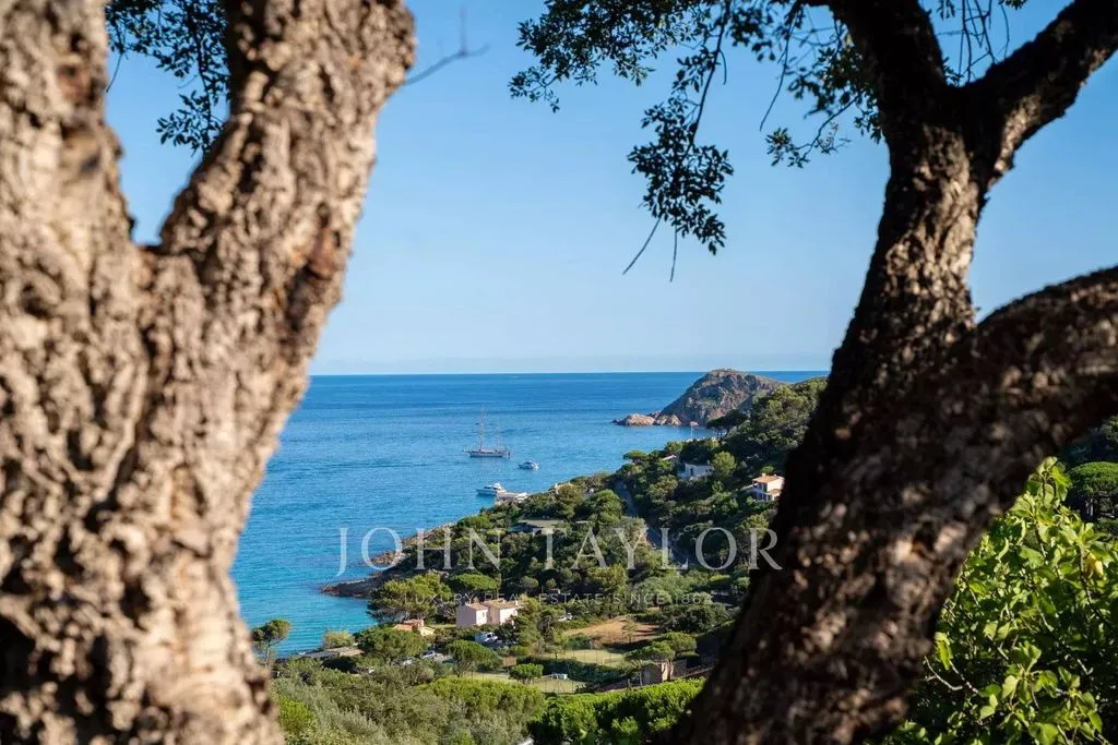 Maison de Luxe avec Vue Mer à Ramatuelle