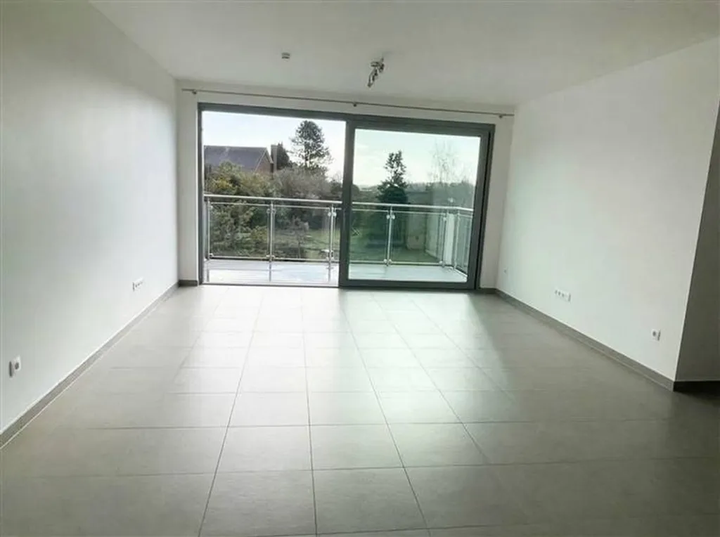 Elutuba - Apartment with Terrace in Bastogne