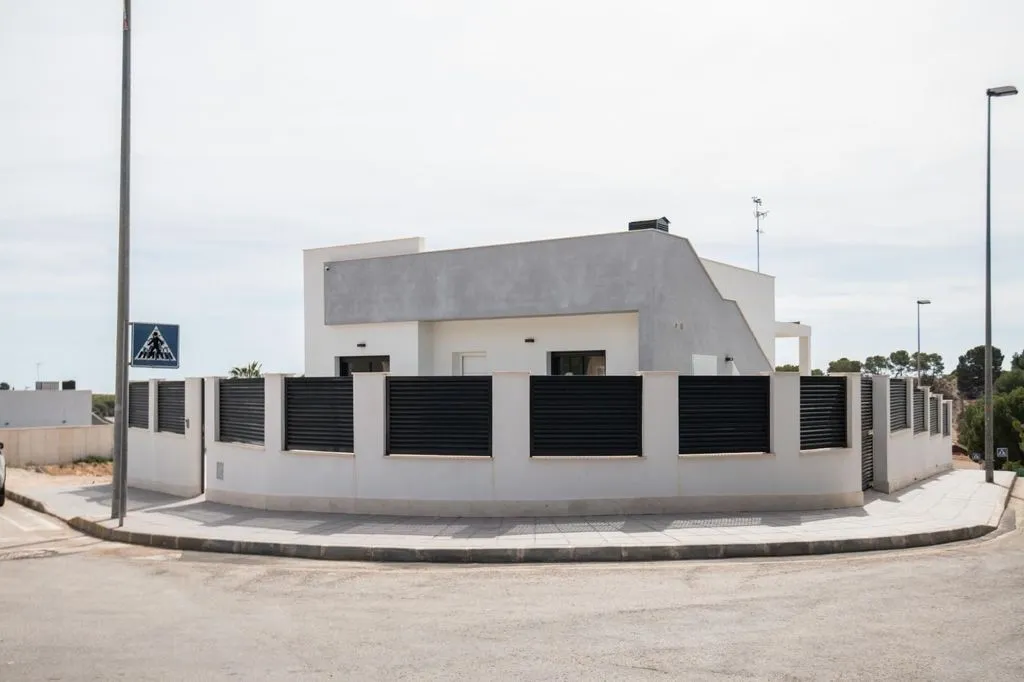 Extérieur - New Villa with Pool in Pilar de la Horadada