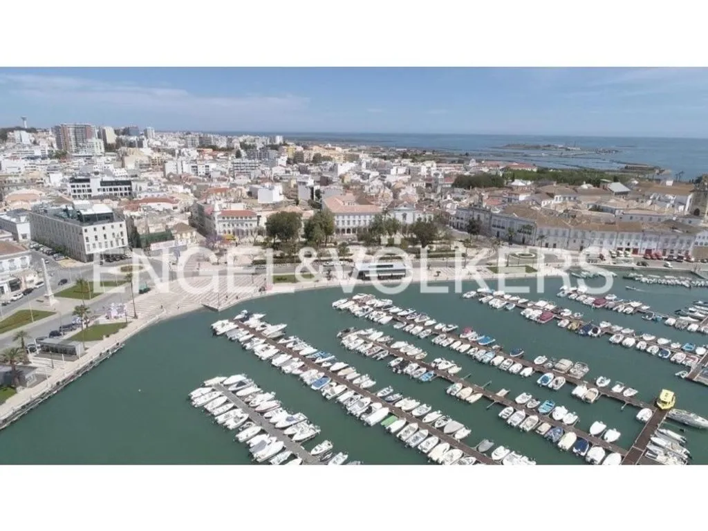 Õhuvaade - Luxury Villa with Terrace in Faro