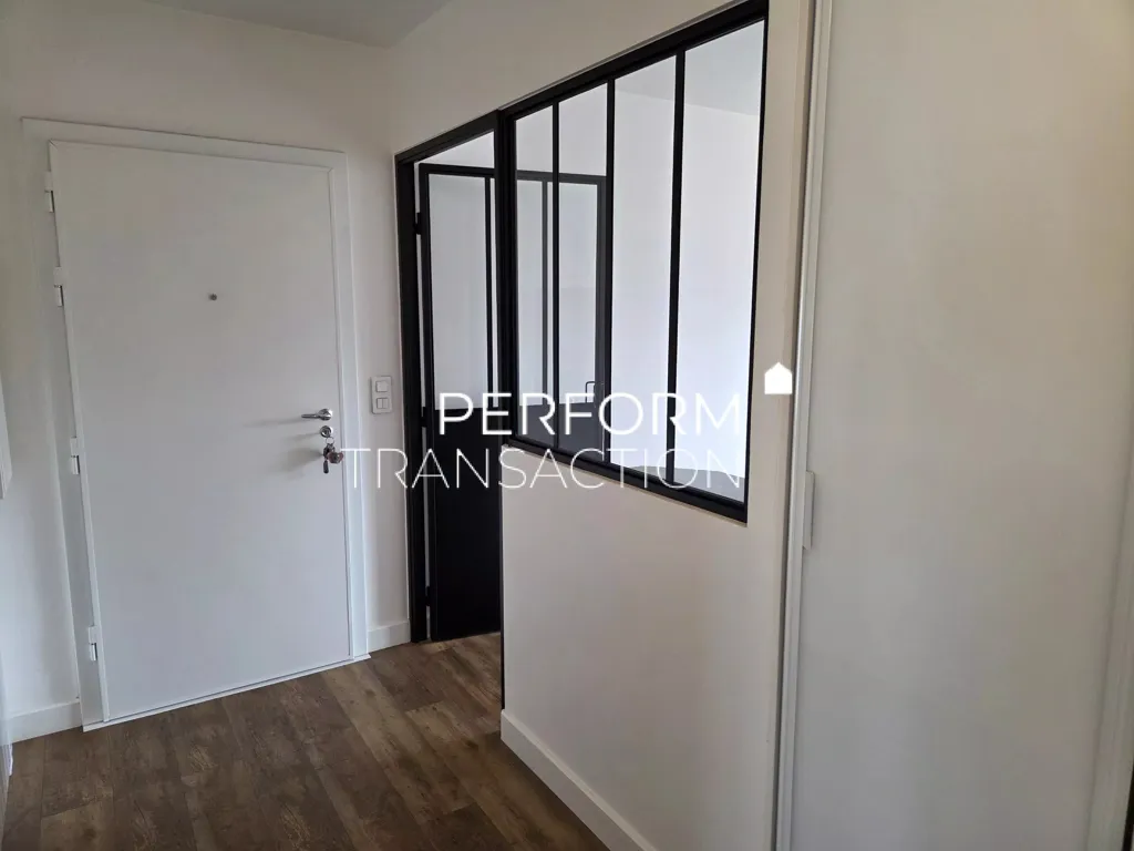 Esik - Duplex Apartment with Balcony in Échirolles